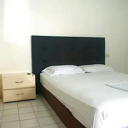 Mango Tree Ctg 420 Hotel 3*